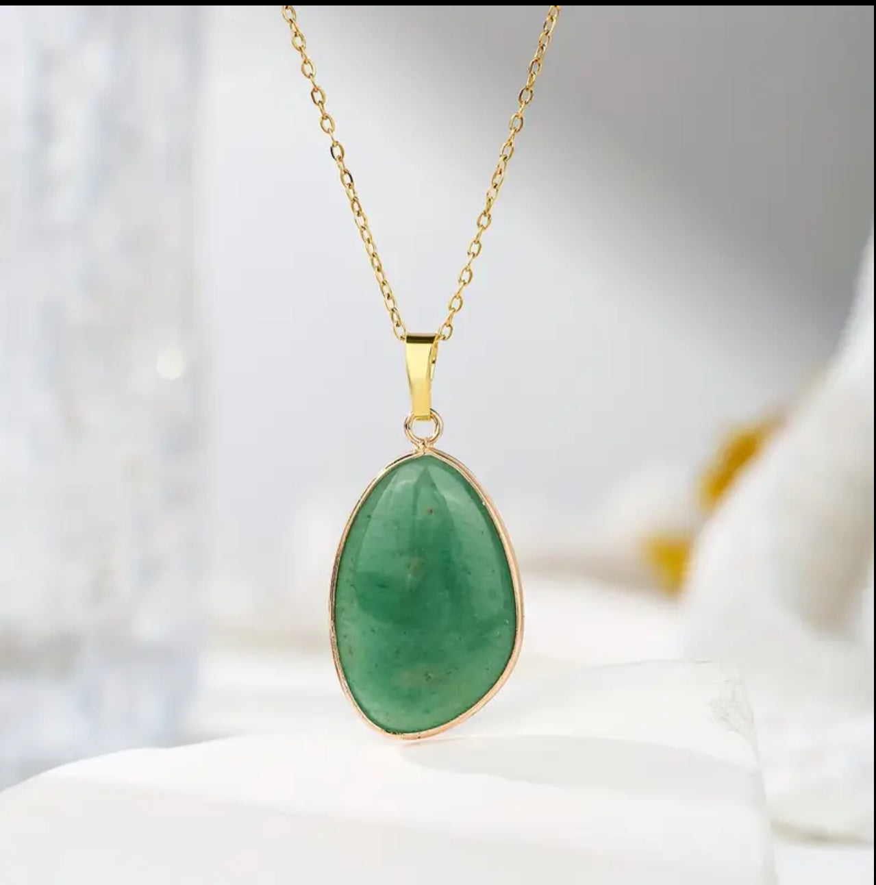 Collier “Éclat de Printemps” en Aventurine Verte