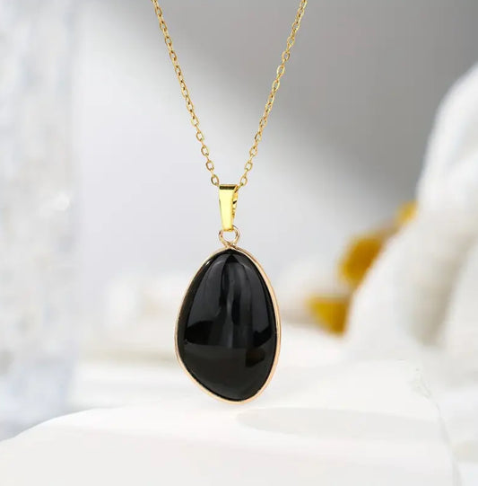 Collier “Ombre Éternelle” en Obsidienne Noire