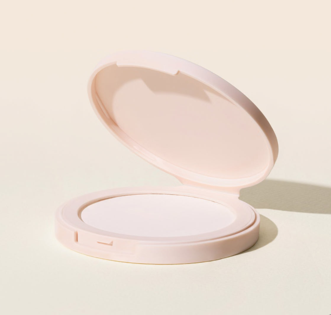 Poudre compacte translucide matifiante