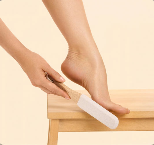 Râpe à pieds en bois de hêtre