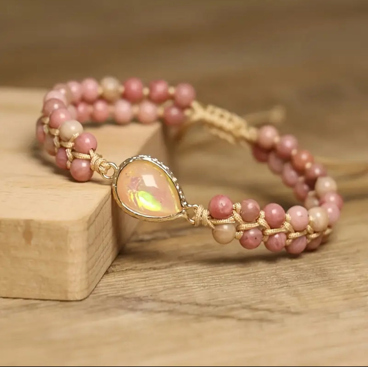 Bracelet "Douceur Irisée" en Rhodonite et Opale Scintillante