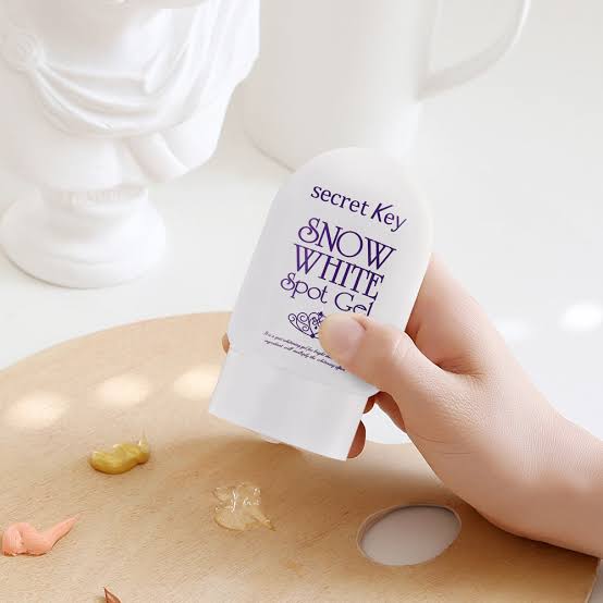 Secret Key - Snow White Spot Gel - Gel éclaircissant