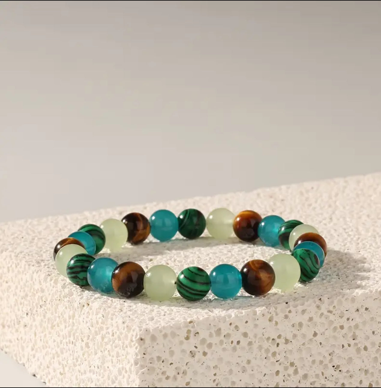Bracelet Énergie et Harmonie – Œil de Tigre, Malachite, Calcite et Agate Bleue