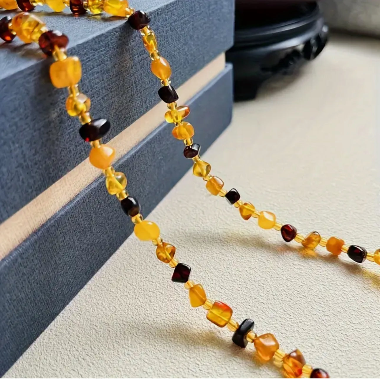 Collier "Rayonnement Solaire" en Ambre Multicolore