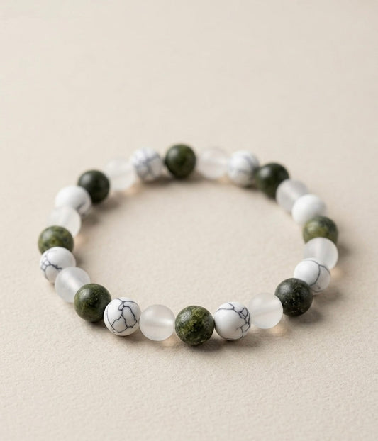 Bracelet "Harmonie Zen" en Howlite, Jaspe Vert et Quartz Dépoli