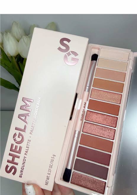 SHEGLAM Palettes de Fards à Paupières 12 Teintes & Pinceau - Édition Burgundy & Berry