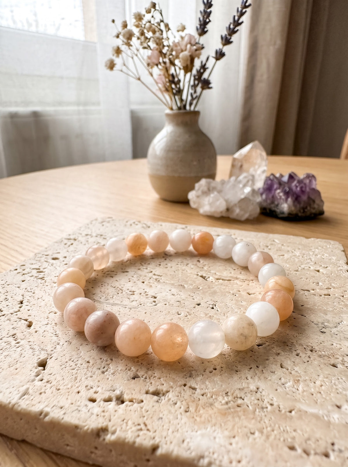 Bracelet "Douceur de Lune" en Pierre de Lune Pêche et Quartz Blanc